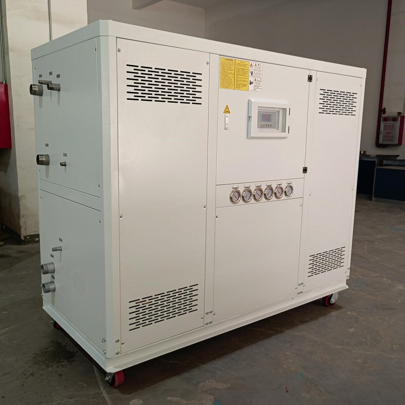 30 TR industriële watergekoelde koelmachine voor co-extrusielijn voor kunststoffolie